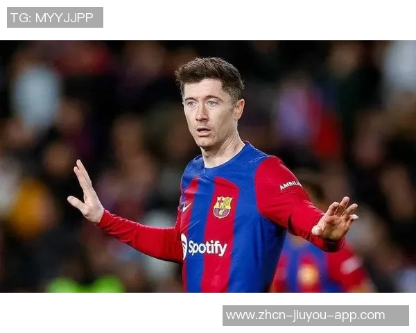 莱万谈巴萨进球压力表示尊重但内心犹豫是否破门